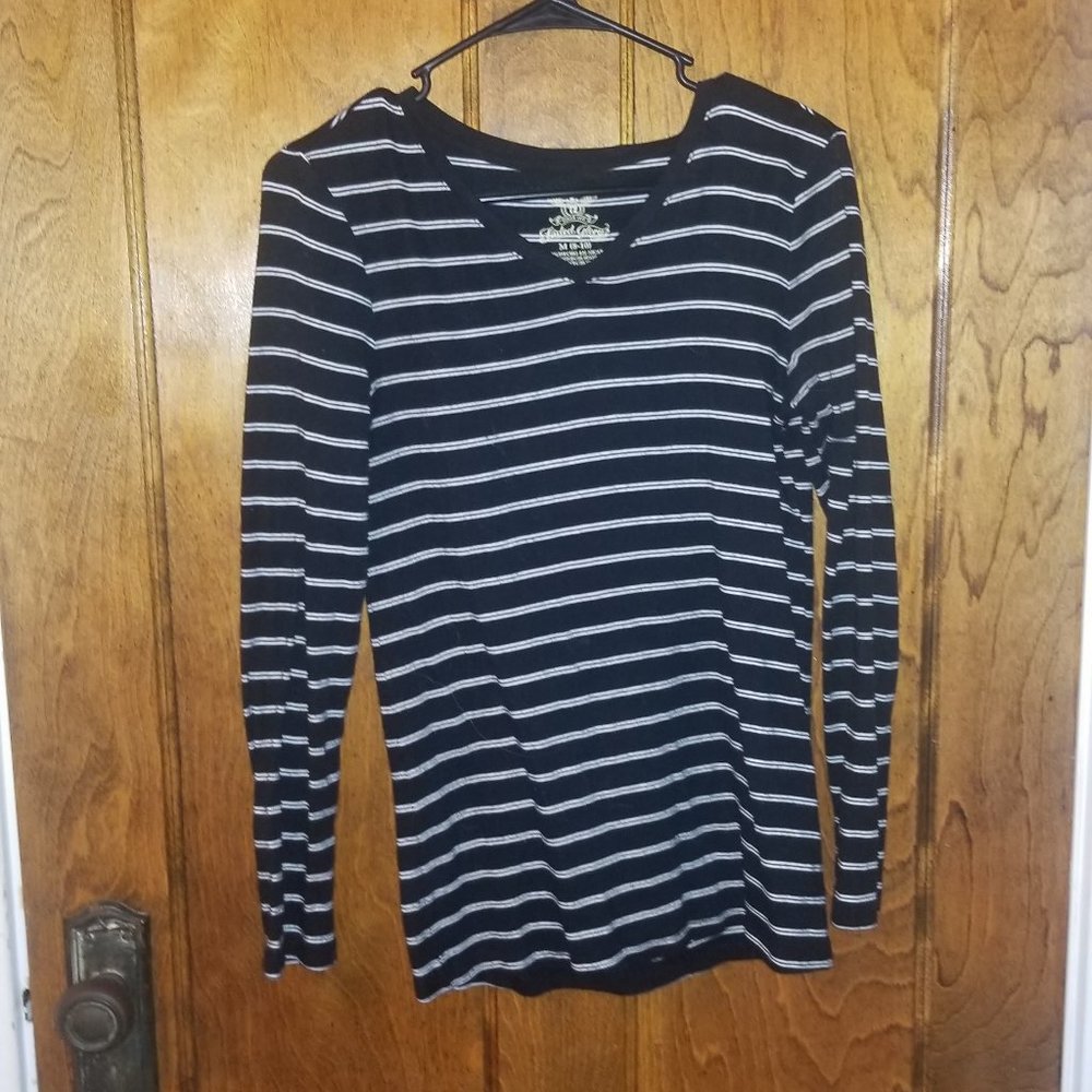 Faded Glory Striped V-Neck